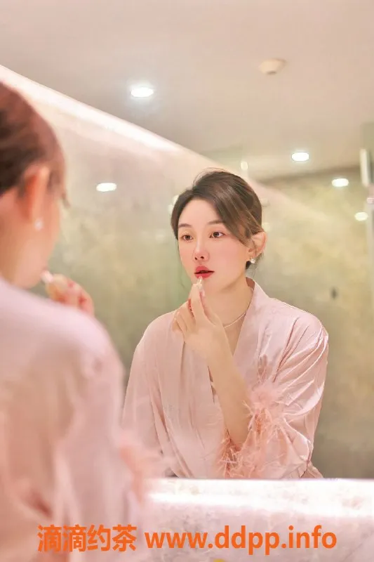 广州楼凤-天河可乐，御姐风格大胸口爆服务