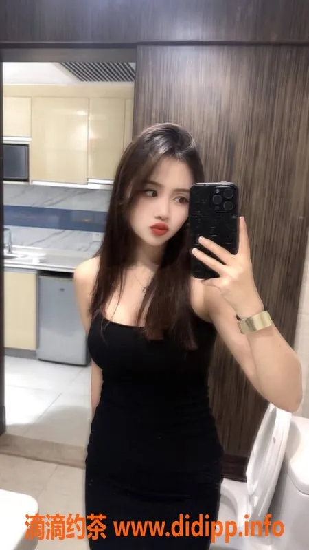 广州楼凤-黄埔嫩妹果果，6P课程超值体验