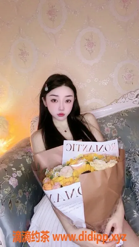 北京楼凤-朝阳双井蓓蓓，22岁D杯美女，1200元纯御服务