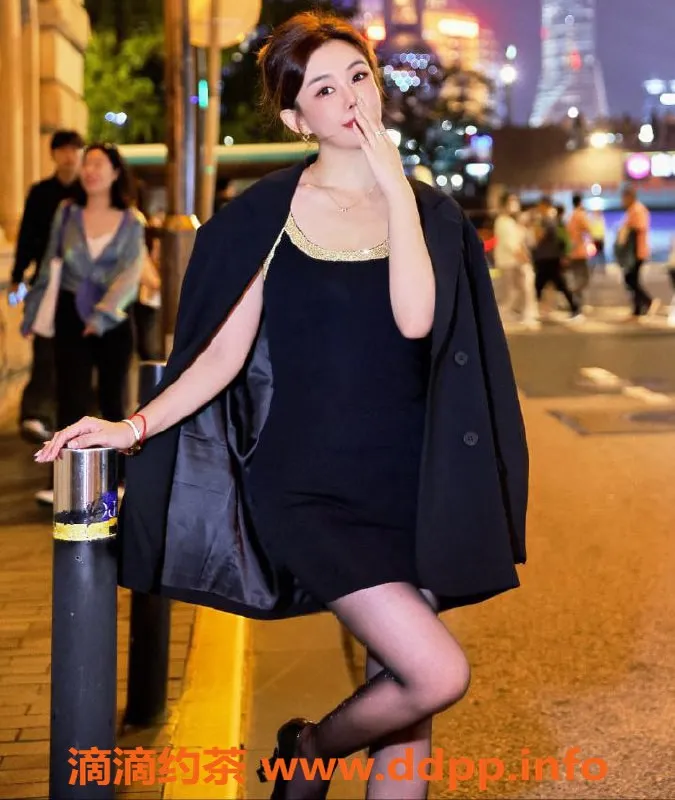 上海楼凤-徐汇苏梦，173cm大胸特服，1200起！