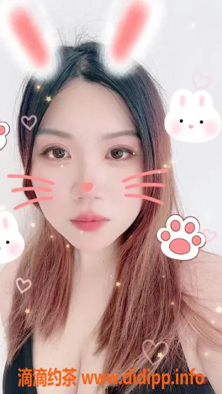 成都楼凤资源信息,成都安安，26岁少妇，双飞体验，400元/时