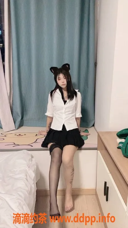 成都上门服务-成都嫩妹嘉嘉，18岁160cm，服务超赞只需500元