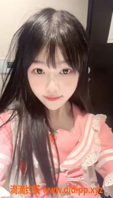 成都楼凤资源信息,成都小糖宝，18岁嫩妹，700元/小时体验