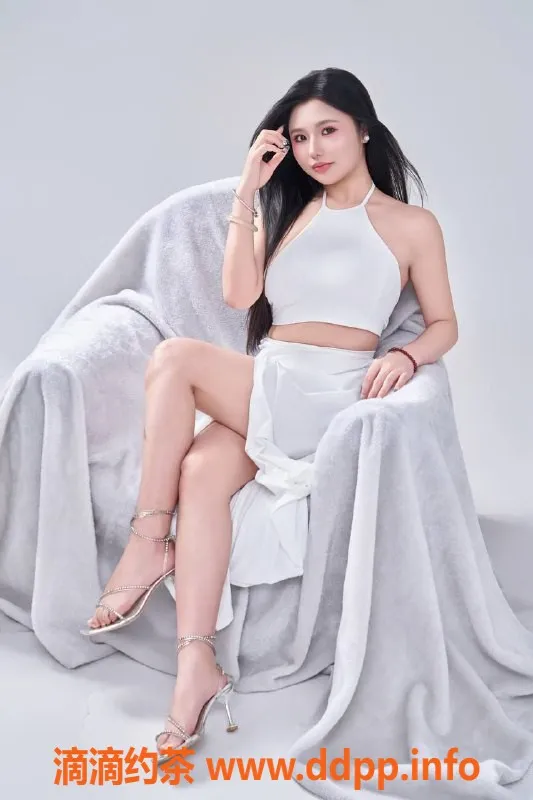 成都上门服务资源信息,温江19岁嫩妹伊伊，身高165，巨乳服务超值