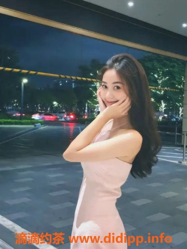 深圳楼凤-福田梨涡甜妹婷婷，口爆600元起，服务超全面！