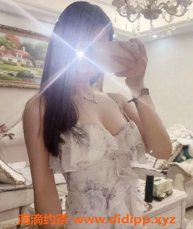 上海楼凤-上海付君茹，170cm长腿嫩妹，2500服务