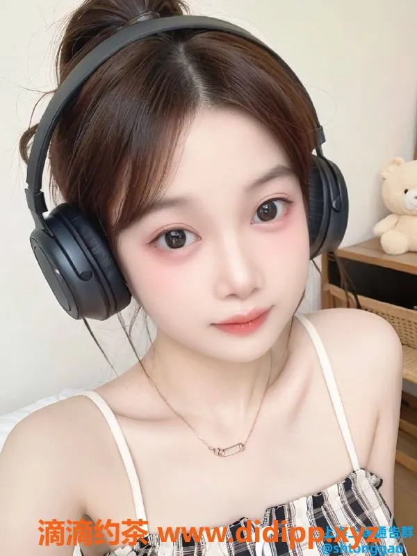 上海楼凤-静安小雪，165CM高颜值，700元起