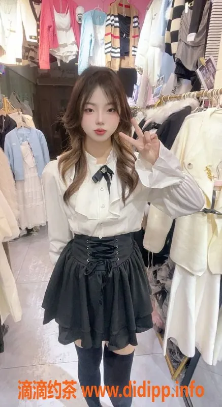 佛山楼凤-佛山雯雯，08年刚破，课费600起