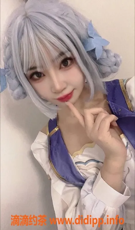 广州楼凤-天河御姐莎莎，性感的大长腿，9P优惠等你来体验！