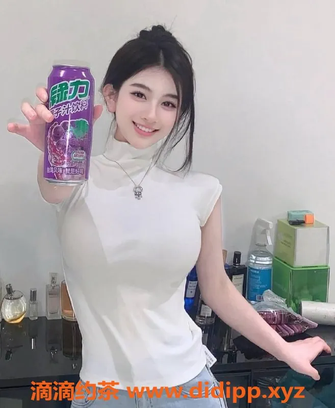 上海楼凤-黄浦嘉儿，167cm大胸36D，2000元体验