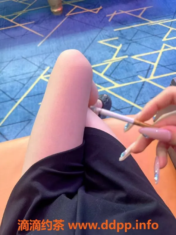 深圳楼凤-龙华嫩妹小音，千元档独特体验