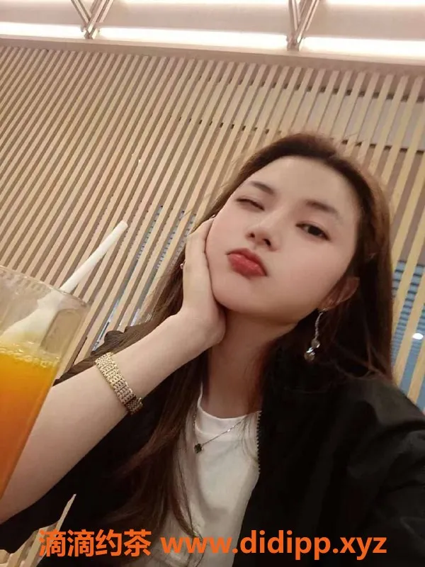 广州楼凤-天河哆哆，600元体验服务，超值性价比