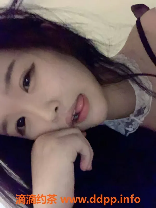 成都楼凤-成都小鱼，16岁，身高160，纯情服务优质体验