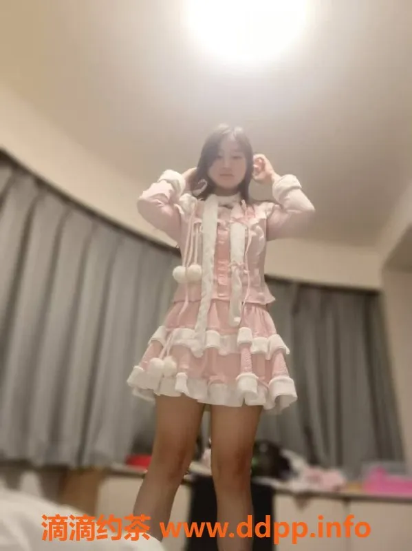 成都楼凤-成都艺西，丰满17岁妹儿，超好服务只需500