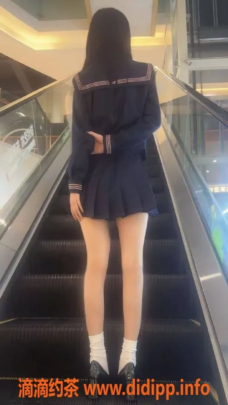 成都楼凤-锦江区嫩妹夏夏，6p超值体验！