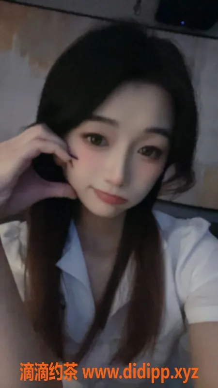 广州楼凤-天河壳壳，700元舌吻夜课体验