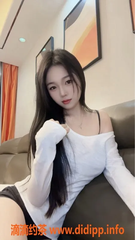 深圳楼凤资源信息,龙华区21岁莉莉，165cmC+罩杯，热情服务等你体验！