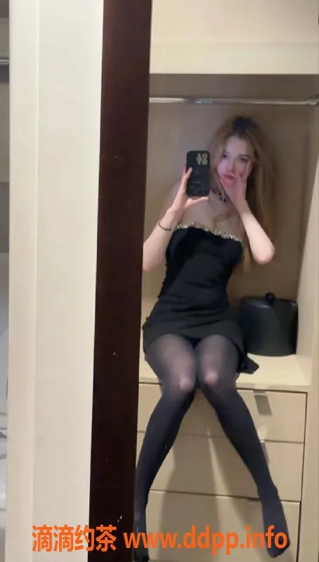 杭州楼凤-上城区迪娜，24岁俄罗斯女孩，身高170，1200起服务