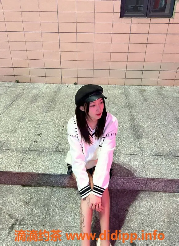 广州楼凤-白云嫩妹芊寻，视频验证，600元/1次