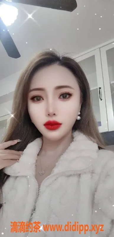 南京spa会所-鼓楼飘飘，162cm诱惑，23岁D+罩杯，服务超全