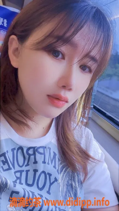 上海楼凤-普陀小不点 160身高 36C胸 600起