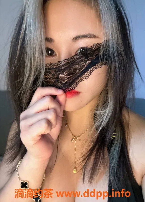 成都楼凤-成都萝莉学妹#木木，身材火辣服务超赞！