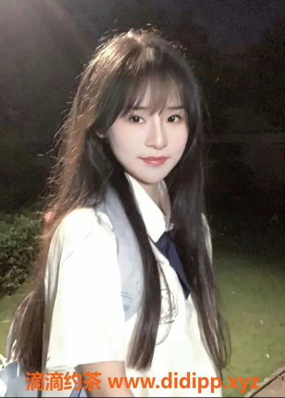 重庆楼凤-大学城佳佳，23岁165，700元畅享服务