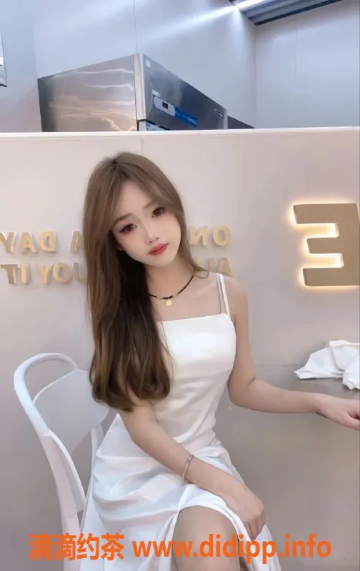 东莞楼凤资源信息,东莞万江允儿，颜值在线，靠谱好评