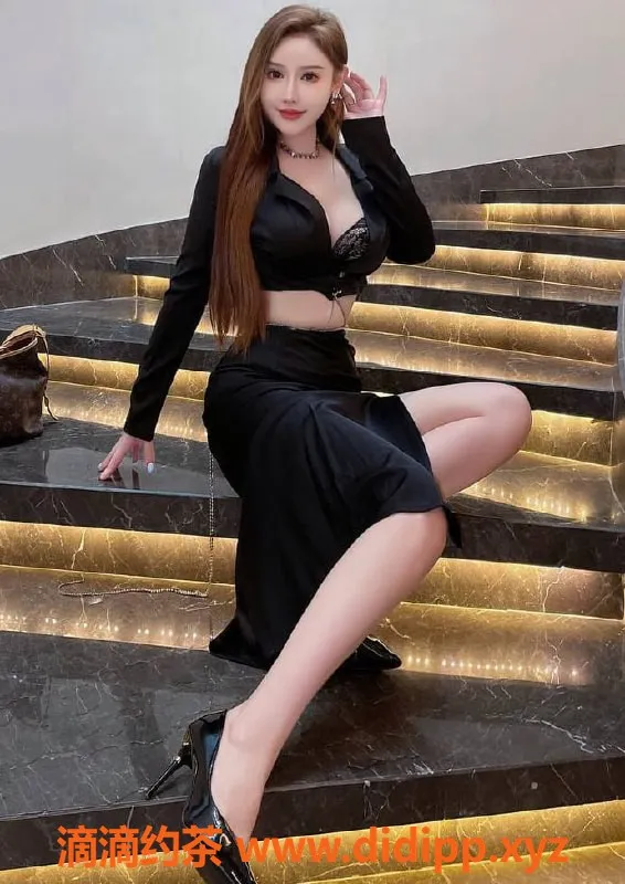 上海楼凤-闵行梦菲凡：171长腿美眉，1200起特服体验