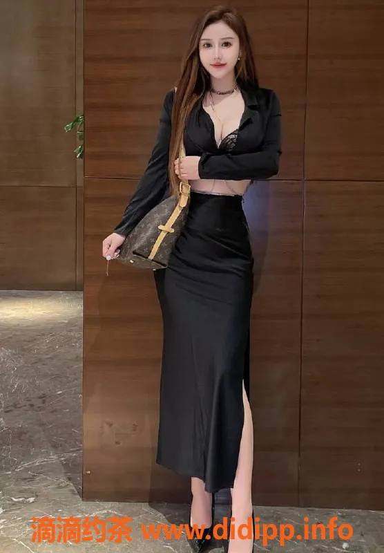 上海楼凤资源信息,闵行梦菲凡：171长腿美眉，1200起特服体验