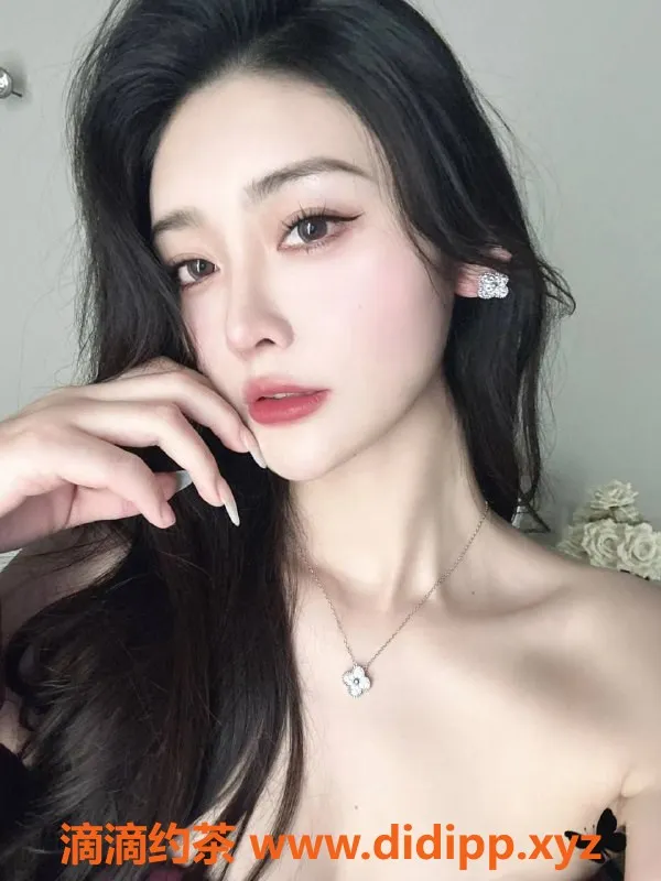 深圳楼凤资源信息,深圳南山美鑫长腿老师，174高挑超诱人