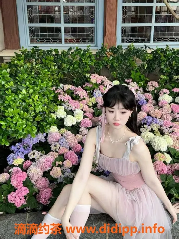 深圳楼凤-南山雅轩，173高挑C罩杯，1200元起