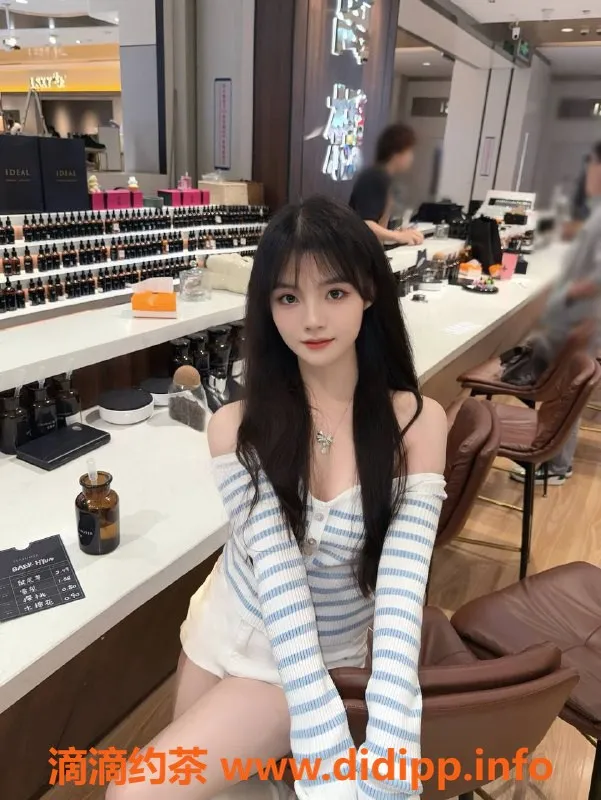 深圳楼凤-深圳南山长腿美女柚柚，165高、86斤，超值体验