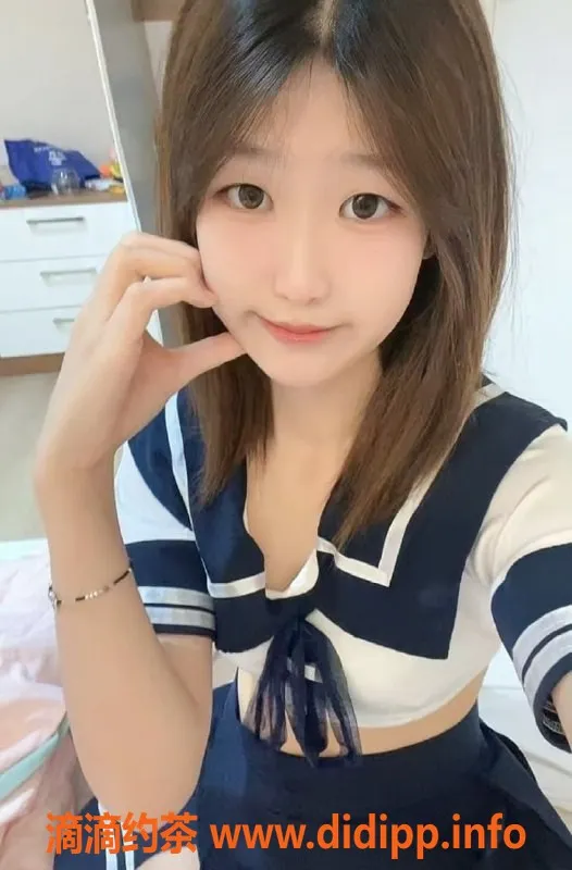 上海楼凤-普陀嫩妹小七，161cm，44斤，1200元起