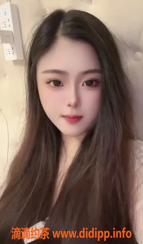 上海楼凤-宝山可心，168身高D罩杯，1300元起