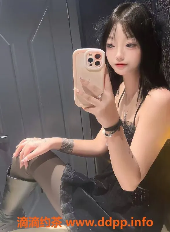 上海楼凤-浦东汉堡🍔，长腿嫩妹，800P起