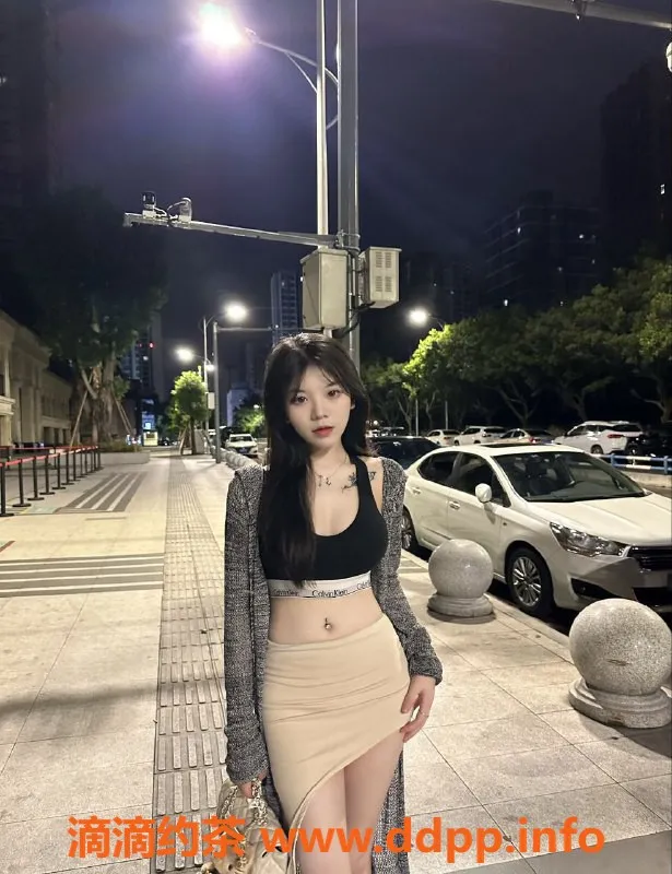 深圳楼凤资源信息,深圳龙华小C，162cm，93斤，千元服务！