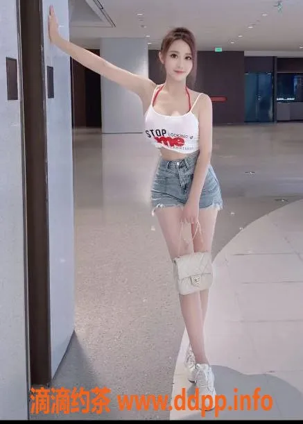 上海楼凤-宝山梦洁，165身高C+胸，超值服务700P起