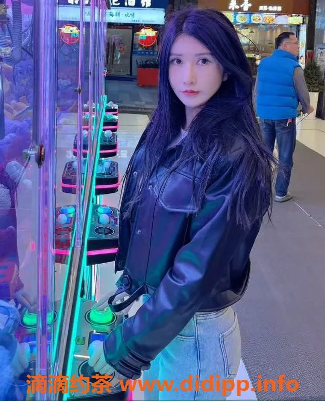 上海楼凤资源信息,闵行乔宝贝，165身高D胸仅需1200元