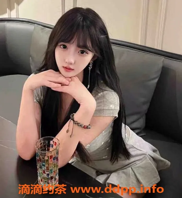 上海楼凤-浦东晴晴，172厘米长腿嫩妹，1300起服务