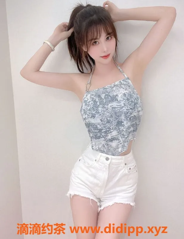 上海楼凤-宝山柠柠，165cm大胸肤白美女，700P起