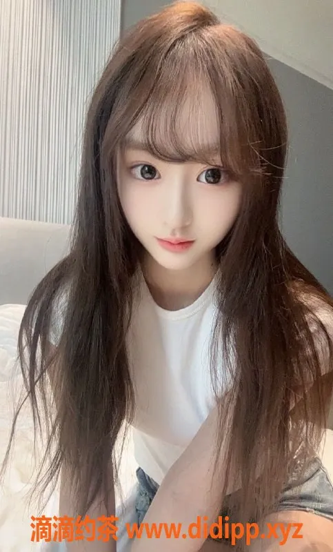 上海楼凤-徐汇烁烁，168cm嫩妹，1600元专享服务