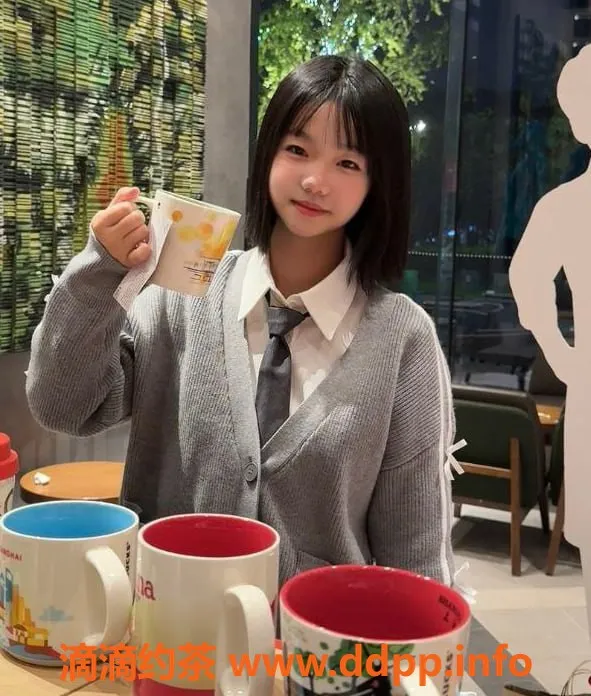 上海楼凤-闵行小若若，中日混血嫩妹，1200P起