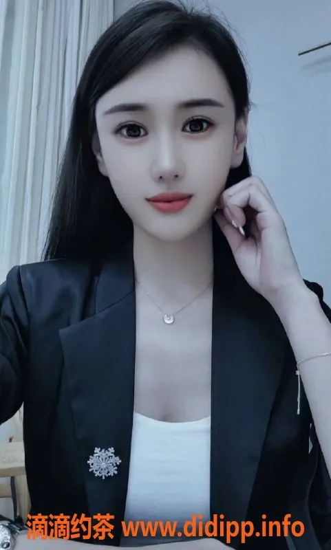 上海楼凤资源信息,浦东金桥挽星车模，175长腿D胸