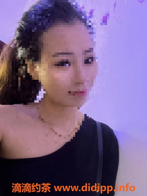 重庆楼凤资源信息,天蓝色：石桥铺嫩模，价格亲民，服务一流！