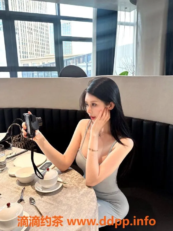 宁波楼凤资源信息,杭州22岁甜笑笑，大长腿D罩杯，陪浴服务