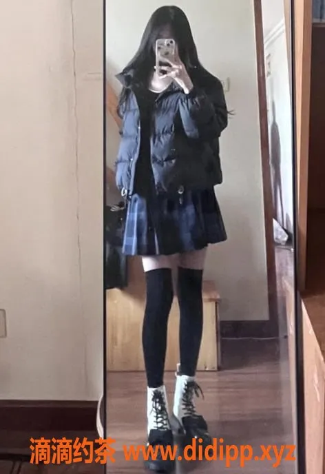 上海楼凤-静安苏恋，167高47轻熟女，1500P起