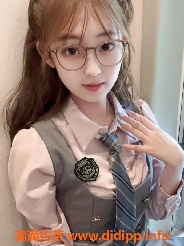 上海楼凤资源信息,静安苏恋，167高47轻熟女，1500P起