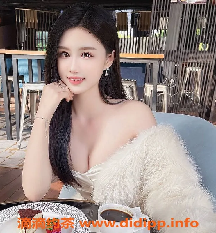 上海楼凤-普陀秋秋 | 165cm大胸肤白 1300元起