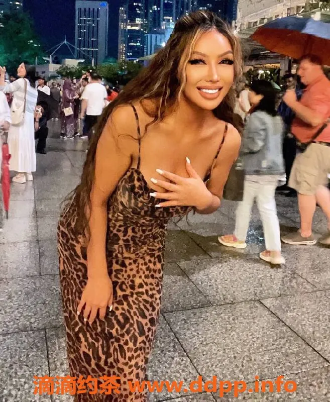 上海楼凤-徐汇卡戴珊 巴西混血 168身高 F罩杯服务热辣